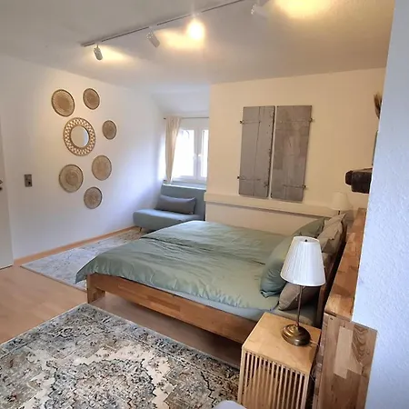 Wunderschoene Nahe Dem Zentrum Apartamento